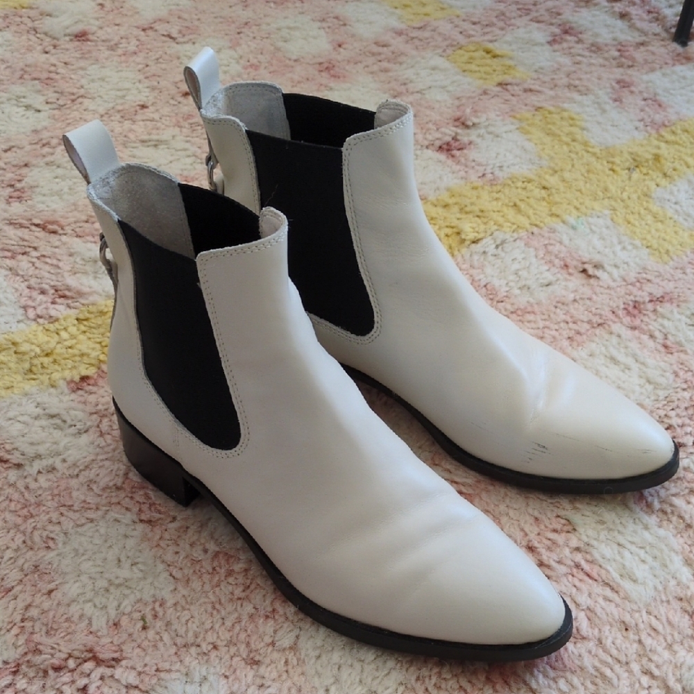 Treasure & Bond White and Black Ankle Boots